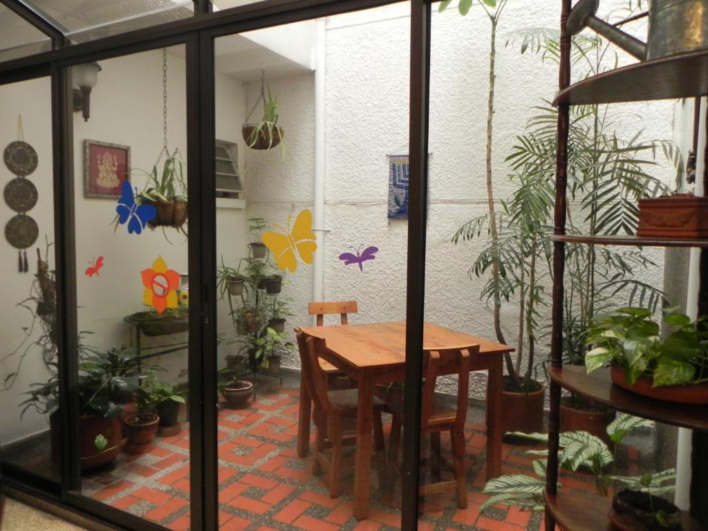 Hostal Tamarindo Itagui Exterior photo